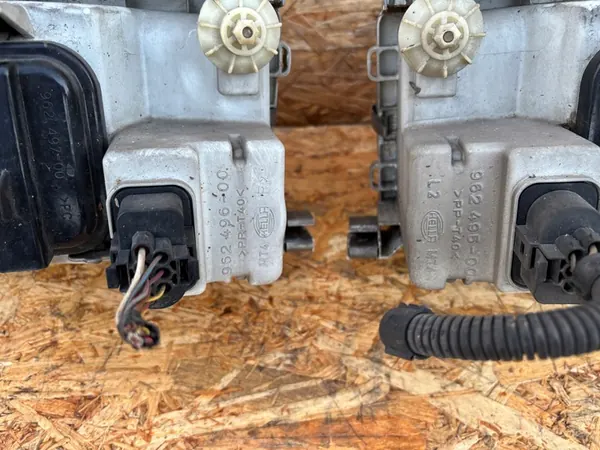 Faróis dianteiros VW POLO III 94-99 Hella Europa image 4