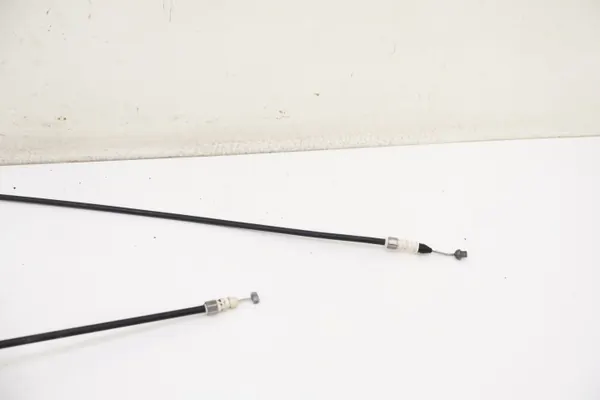 Alfa Giulia QV Maskin Linkki OEM 50547300 - Käytetty image 4