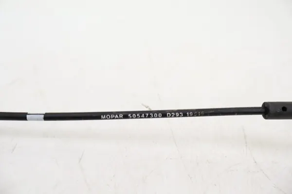 Alfa Giulia QV Maskin Linkki OEM 50547300 - Käytetty image 6