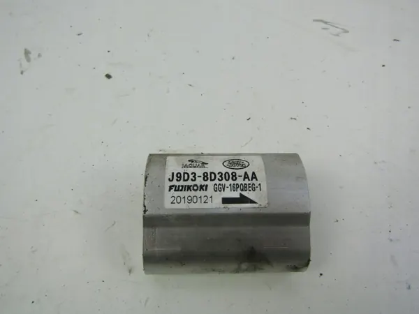 Jaguar I-Pace AC laajennusventtiili OEM J9D38D308AA image 2