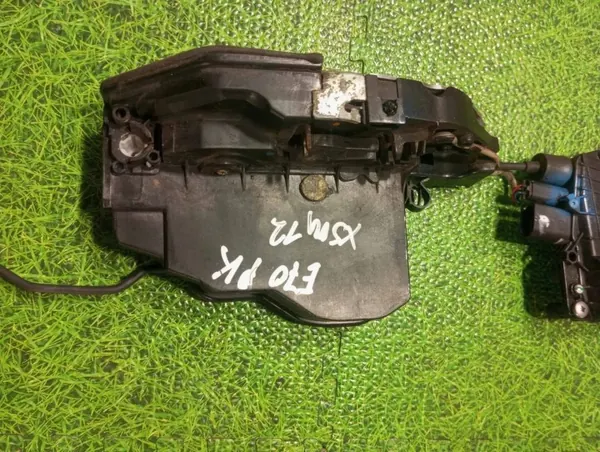BMW X5 E70 Lock Set OEM 4153309300 - Used image 6