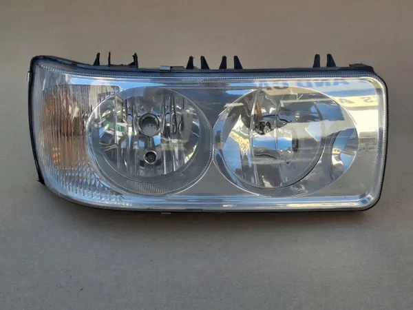 DAF XF CF LF Rechter Scheinwerfer OEM 1699301 Gebraucht image 2