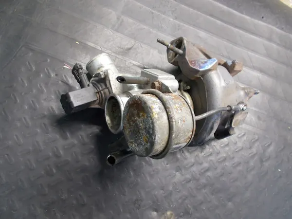 Turbo Opel Vectra C 2.8 Turbo image 2