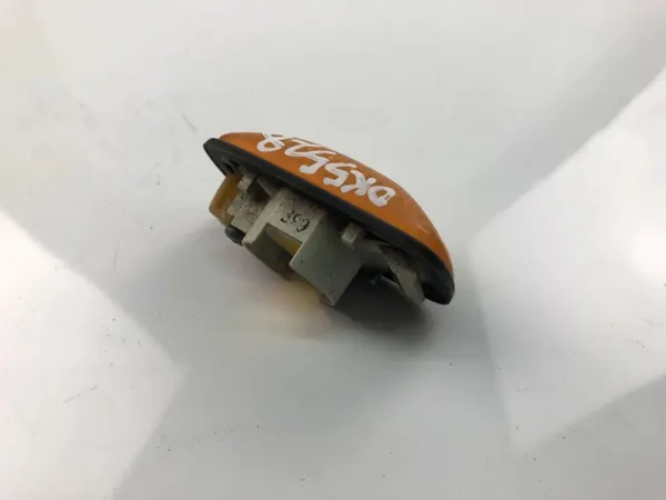 Clignotant aile gauche OEM 63E Nissan Maxima image 4