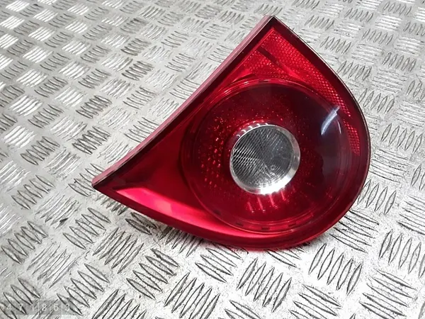 Höger bakljus VW Golf 1K6945094E 1.9L Diesel 2007 image 3