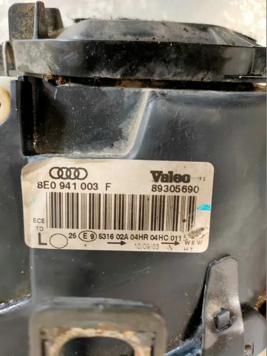 Phare avant gauche OEM 8E0941003F pour Audi A4 B6 image 4