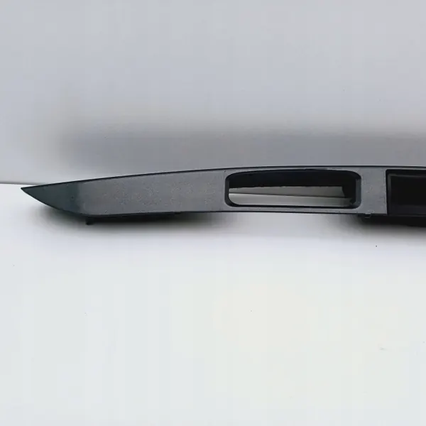 Moldura de Portón OEM DRC91332 para Peugeot 207 image 5