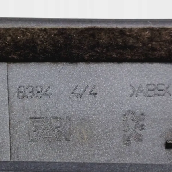 Moldura de Portón OEM DRC91332 para Peugeot 207 image 8