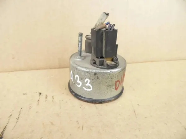 Mercedes-Benz T1 1985 Oil Temperature Sensor OEM 31028931 image 2