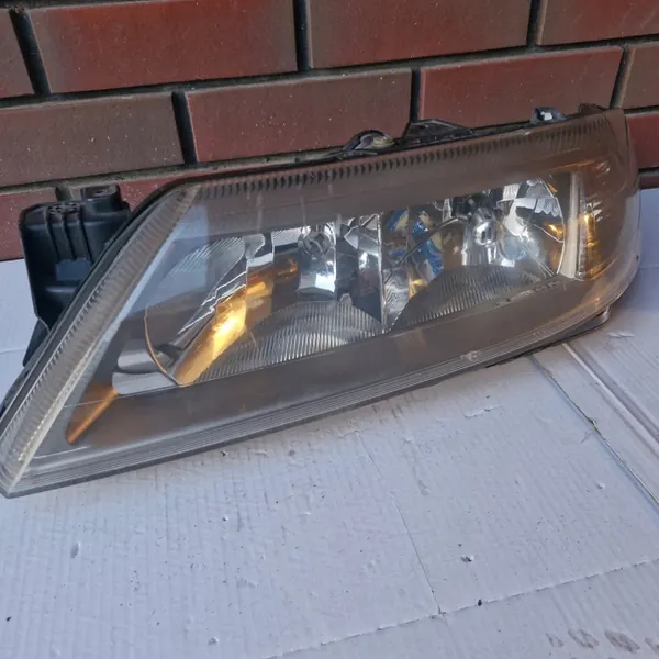 Farol Xenon Esquerdo Renault Laguna 2 OEM 89006908 image 8