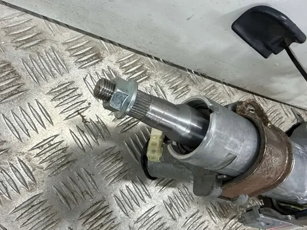 Eje de columna de dirección OEM 34500FL00A Subaru image 5