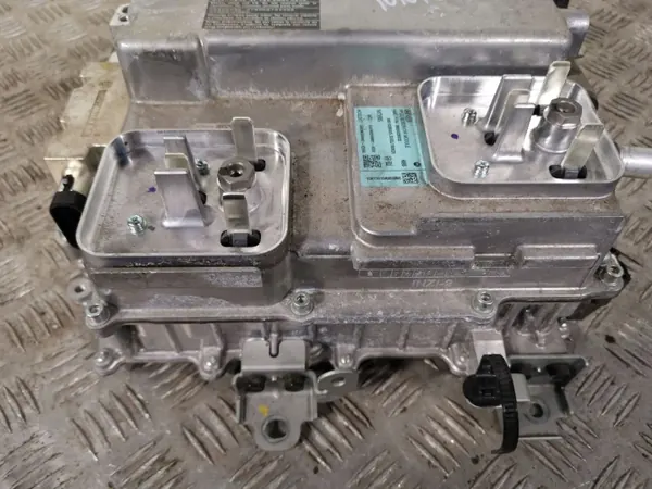 Hyundai Ioniq Spänningsomvandlare OEM FBZ16172 image 3