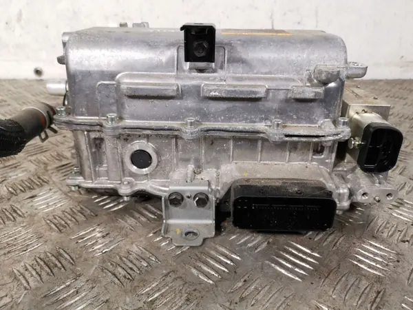 Hyundai Ioniq Spänningsomvandlare OEM FBZ16172 image 9