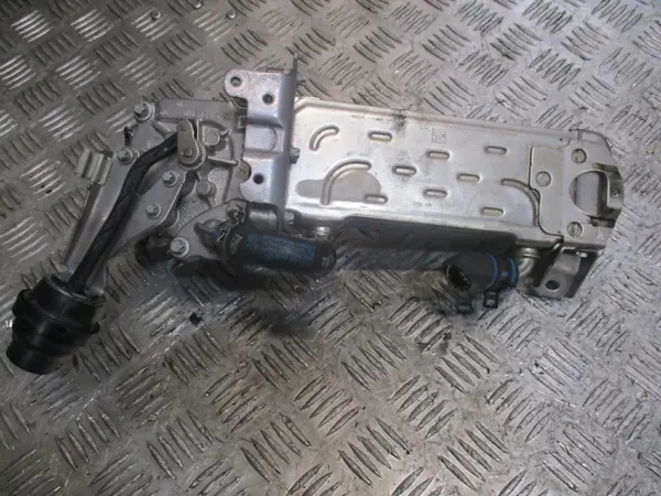 Refroidisseur d'échappement d'occasion OEM A6511420467 Mercedes image 3