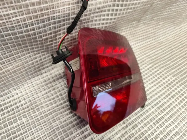 AUDI A8 D3 II Lift Lámpara Trasera Derecha OEM 4E0945094H image 2