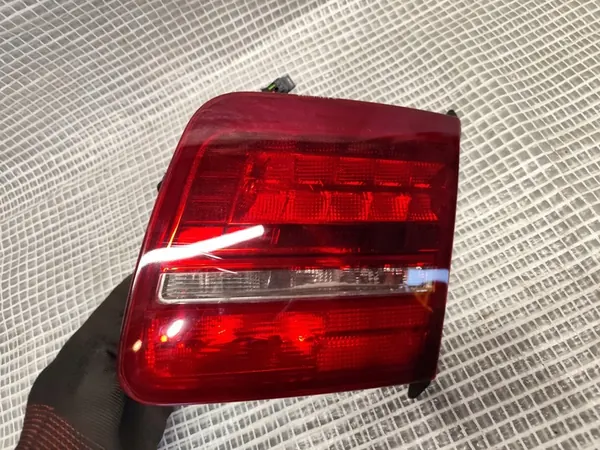 AUDI A8 D3 II Lift Lámpara Trasera Derecha OEM 4E0945094H image 5