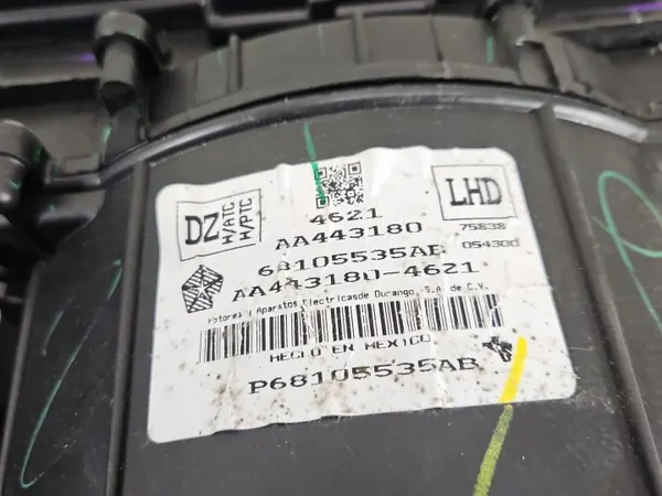 Aquecedor FIAT Freemont OEM 68105535AB Usado image 4