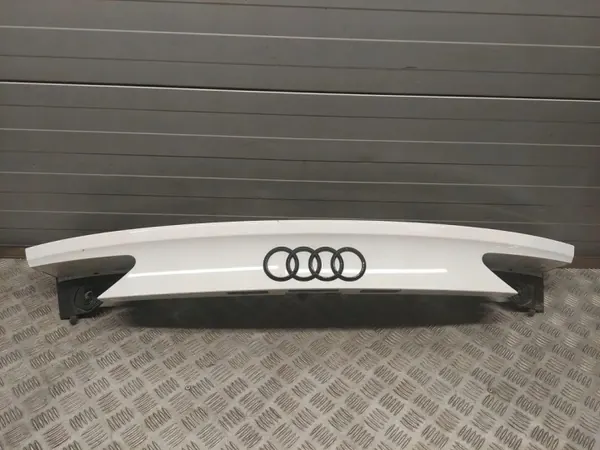 Audi A7 S7 Bagageluckfoder OEM 4G8827086M image 2