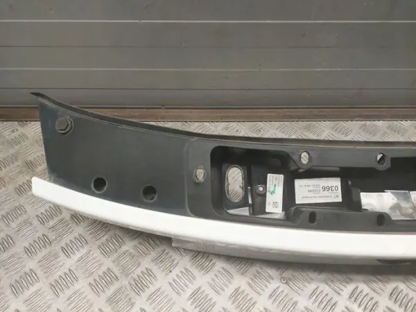 Audi A7 S7 Bagageluckfoder OEM 4G8827086M image 5