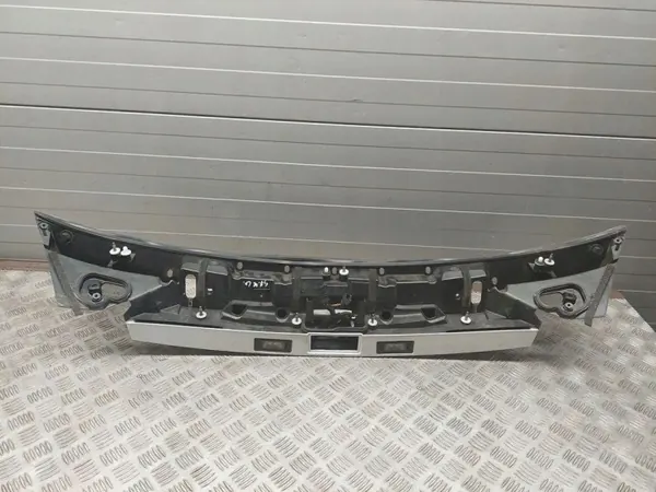 Audi A7 S7 Bagageluckfoder OEM 4G8827086M image 7