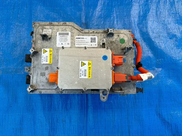 Onduleur électrique Peugeot 208 II - Pièce OEM image 2