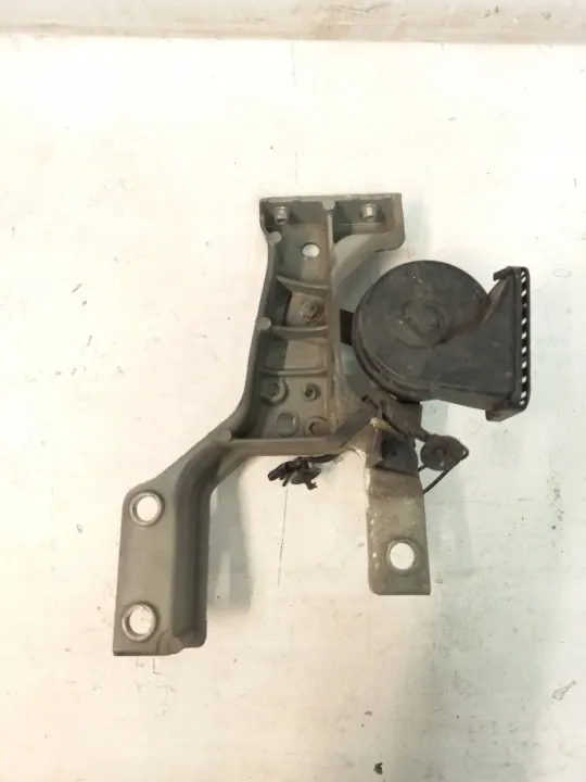 Jaguar XE XF Front Right Beam Bracket OEM image 4