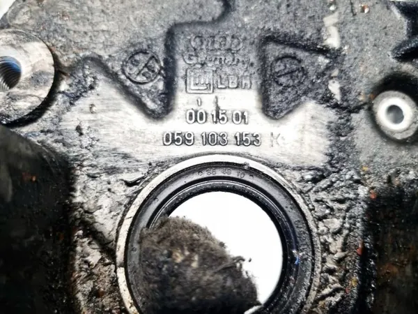 Bomba de óleo OEM 059103153K para Audi A4 2.5L 1998 image 4