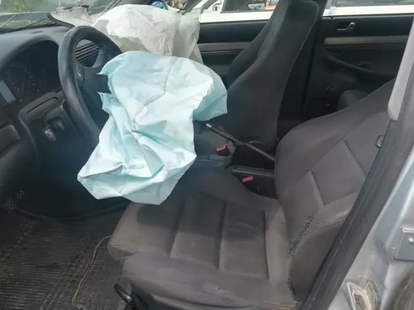 Bomba de óleo OEM 059103153K para Audi A4 2.5L 1998 image 9