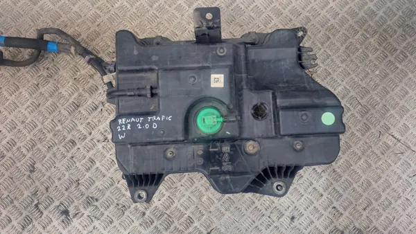 Tanque AdBlue Renault OEM 4113301AA - Usado image 10