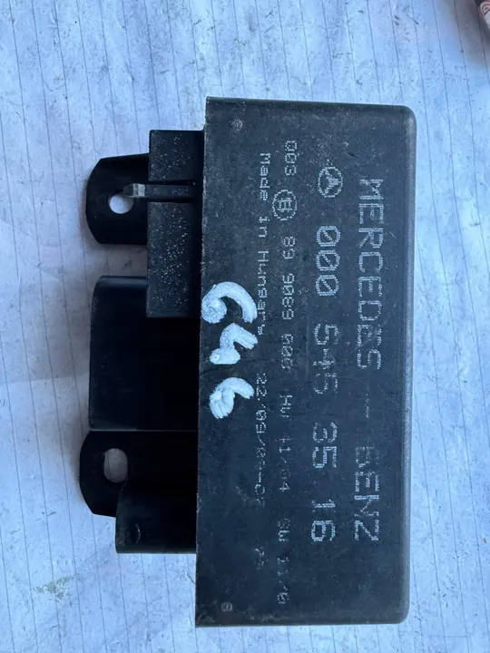 Kaasupolttimen relemoduuli Mercedes 0005453516 image 2