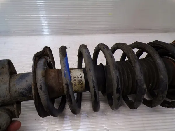 Ammortizzatore anteriore sinistro destro Volvo C70 I 8612887 P8628506 image 3