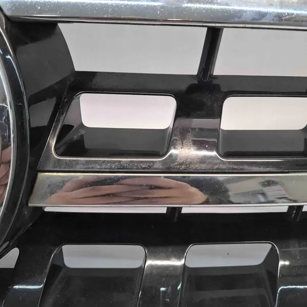 REJILLA MERCEDES-BENZ M (W164) 3.0L 2011 A1648802085 image 5