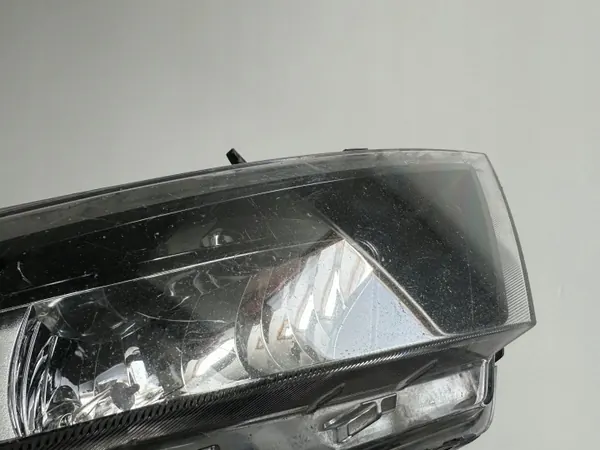 SEAT LEON III FR Rechter Halogenscheinwerfer ESI801 image 10