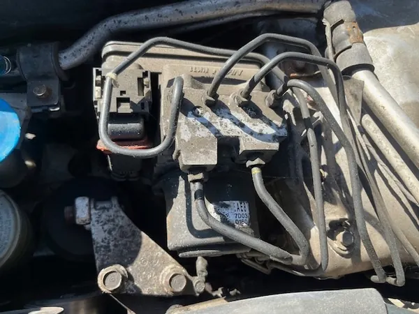 Honda ABS-pomp OEM AK-12-725800 Gebruikt image 4