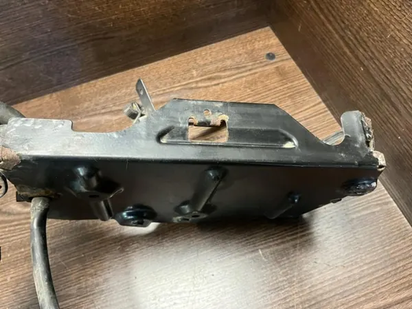 Support batterie Alfa Romeo 159 OEM RAJ20696 image 5
