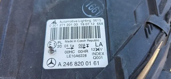 MERCEDES B-KLASA W246 11+ LINKER VOORSCHIJNWERFER A2468200161 image 4
