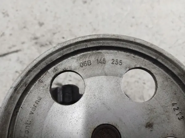 Bomba de direção assistida Audi OE 8E0145153 - Usada image 4