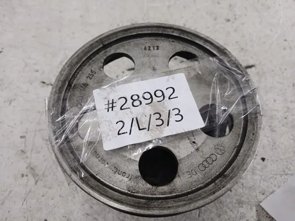 Bomba de direção assistida Audi OE 8E0145153 - Usada image 8