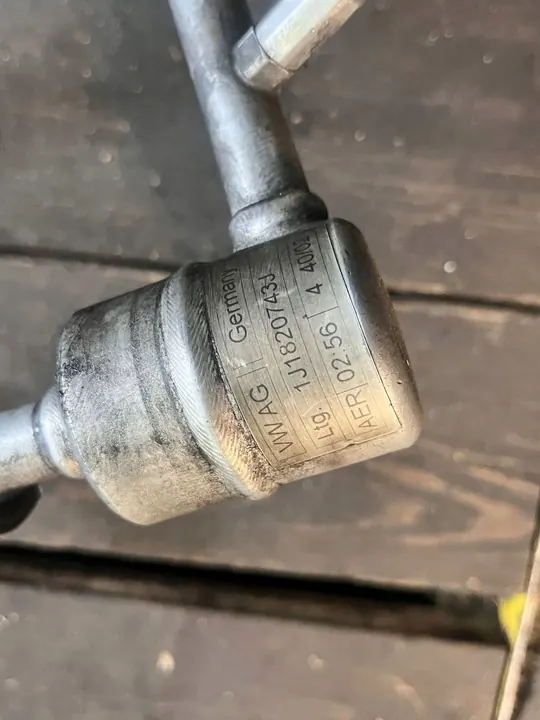 Ilmastointiputket SEAT LEON 1.9L Diesel 2001 OEM 1J1820743J image 3