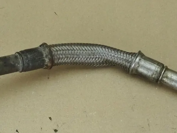 Turbo oljerör Audi A4 B6 B7 1.8T image 4