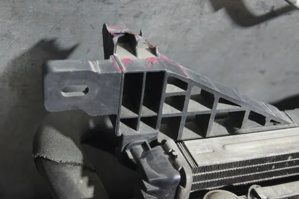 Conjunto de ventilador de refrigeración Dacia Duster I image 2