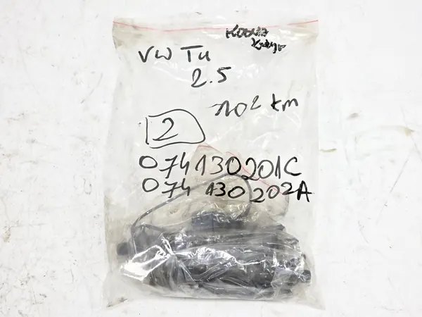 Set iniettori VW T4 LT 2.5 TDI 074130201C 074130202A image 9