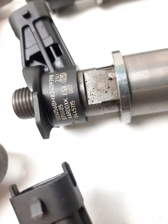 2008 Iveco Daily 35 - 40.10 Brandstofinjectieset 8200679828 image 4