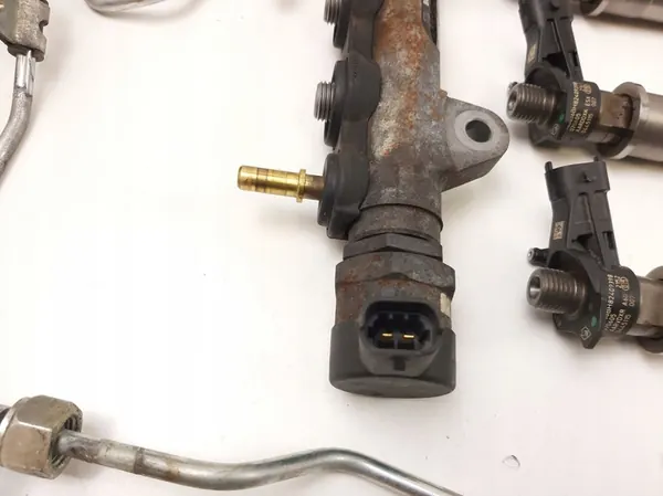 2008 Iveco Daily 35 - 40.10 Brandstofinjectieset 8200679828 image 7