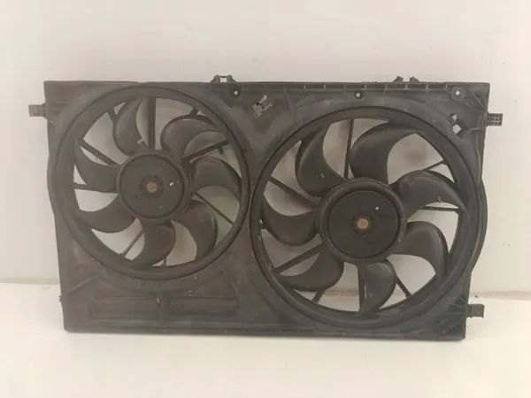 Ventilador del radiador delantero Ford Transit Custom OEM GK21-8C607-A image 7