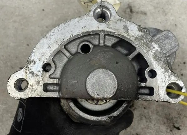 Starter OEM 9656317680 voor Peugeot Citroen - Gebruikt image 4
