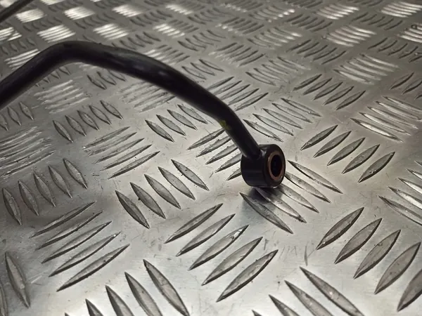 Tuyau d'huile turbo Renault Megane Scenic II 1.9 DCI OEM image 2