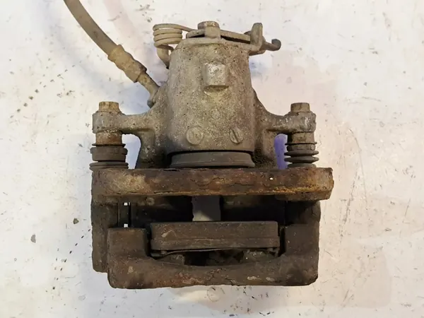 Rechter vorderer Bremssattel Saab 9-5 NG 10- OEM 13279638 image 4