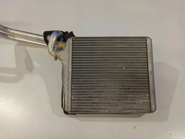 Volvo S60 2014 Verwarmingskern image 2