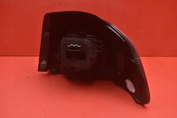 Lámpara Trasera Izquierda VW Golf 6 08-15 5K0945095M image 4